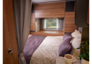 Adamo 75-4DL rear drop down electric bed