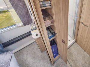 Unicorn-V-Pamplona-Bedroom-Storage-web